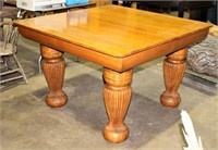 Large Oak Dining Table w/ 2 Leaves