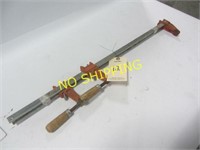 2 WOOD CLAMPS 28"