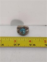 Lovely heavy estate turquoise ring