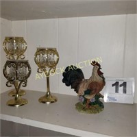 Contents of shelf (ceramic rooster, set of 3