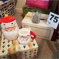 AVON Santa cookie jar & 4 mugs and