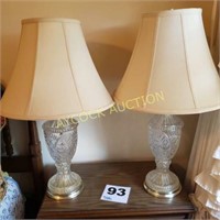 2 glass/crystal lamps with shades