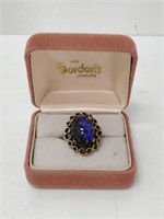 Lovely vintage purple stone ring