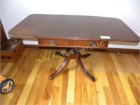 The Elgin A Simonds Company Drop Leaf Table