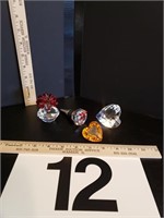 4 Swarovski crystal pieces- 1 pc. has wrong box