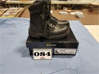 NEW tactical boots size 7.5 W
