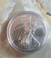 One American Eagle 2020 silver