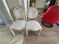 K - 2pc Upholstered Chairs