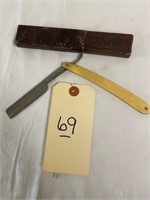 L69- EKS Straight Razor