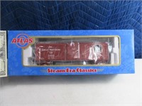 Unused ATLAS LtdEd GrtNrth Wood Box Car #8304-1