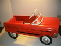 Vintage Murray Wild Cat Sport Crest Pedal Car