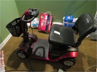 ELECTRIC SCOOTER--WORKS GREAT W/ BATTERY & CHARGER