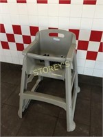 Rubbermaid High Chair