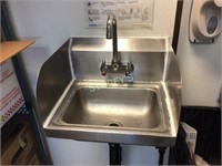 S/S Wall Hand Sink