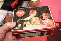 COKE TIN & TIP TRAY