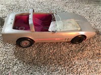 1984 BARBIE CAR