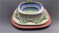 THE DANBURY MINT VETERANS STADIUM WITH BOX