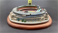 THE DANBURY MINT CLEVELAND MUNICIPAL STADIUM W