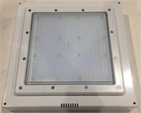 Box of 4 TraceLite LED canopy lights, new