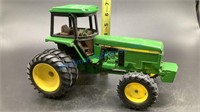 JOHN DEERE MODEL 4960 TRACTOR WITHOUT BOX