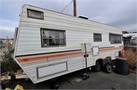 24' Nomad Skyline RV Camper Trailer