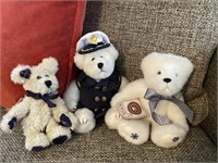 Collection of Vintage Boyds Bears