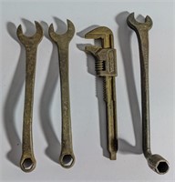 Vintage Ford USA Tools, bid on one times quantity