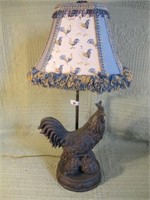 CHICKEN LAMP WITH SHADE WORKING