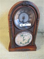 1880S FIGURE 8 CLOCK ,8 DAY KEY AND PEND.