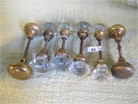 LOT OF 6 GLASS AND BRASS DOOR KNOBS
