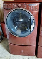 Kenmore Elite Frontload Washer w/stand
