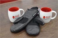 686 Rodeo Leather Mitt and 2 Coffee Mugs