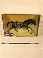 Traditional Breyer Collector Horse No. 710002 NOSF