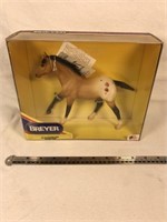 Breyer Collector Horse No. 725 Wakanda O'Kie