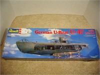 REVELL GERMAN U-BOAT MODEL