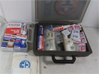 2 First Aid Kits