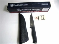SMITH & WESSON  SW 640  KNIFE
