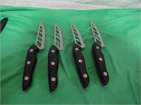 4 Steak Knives