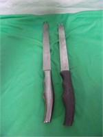 2 Eversharp Knives