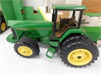 J. Deere 8400 tractor