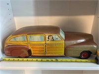 Vintage Wyandotte Woody Tin Toy Car
