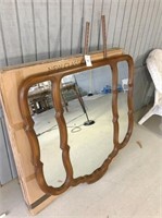 white frame mirror & wood color plastic frame