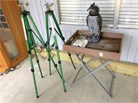 table, 2 sprinklers, plastic owl