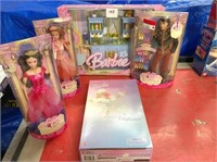 Barbie kitchen & Barbie dolls
