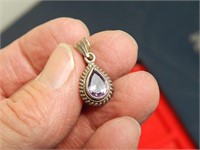 Sterling Siver Pendant with Amethyst stone