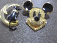 (2) Decorative Pins