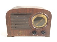 Emerson Radio & Phonograph Corporation Radio