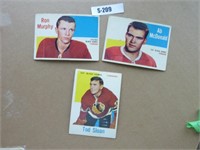 3 cartes de Hockey Topps années 1960 Black Hawk