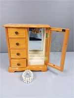 Jewelry Box w/Jewelry