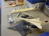5 Model Planes and Laser Etch Glass Block